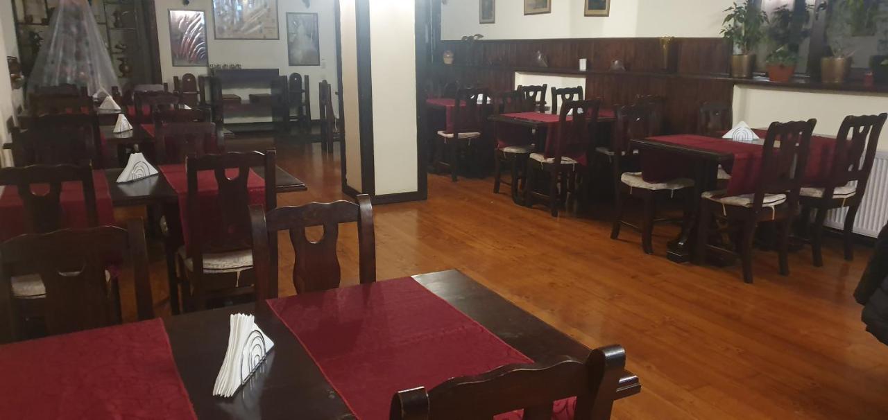 普雷代亚尔 Casa Frent酒店 外观 照片